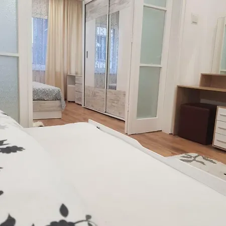 Apartment Апартамент Нощувки Бургас Burgas
