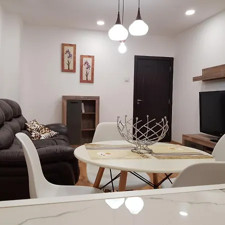 Апартамент Нощувки Бургас Apartment